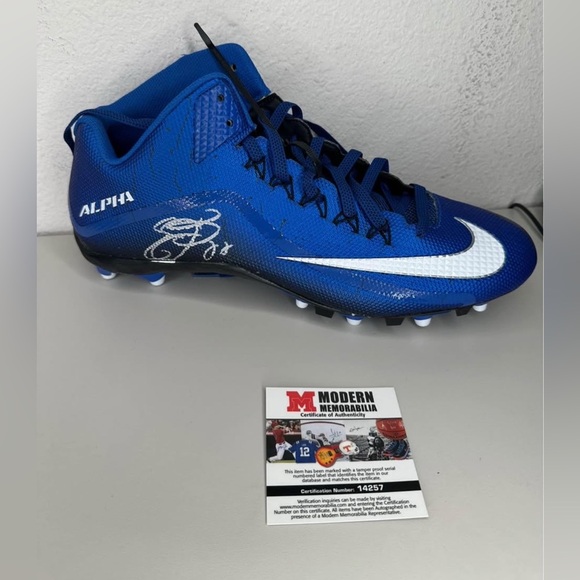 Emmitt Smith #22 Signed Football Cleats w COA - Picture 1 of 9